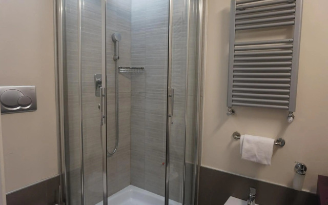 Trevi Palace Luxury Inn