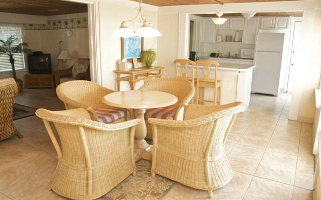 Harrington House Beachfront Bed & Breakfast