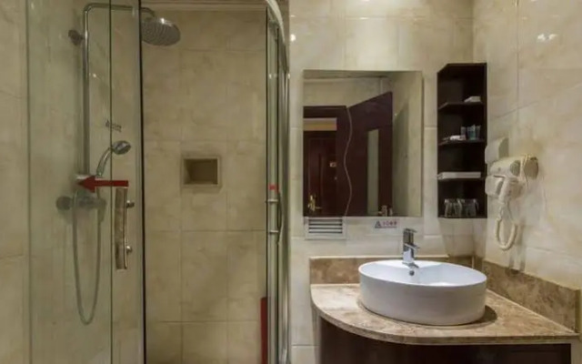 Airport Yuanhang International Hotel