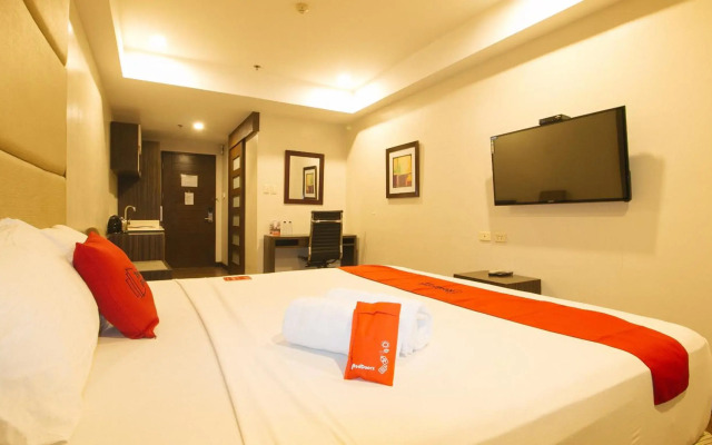 West Avenue Suites