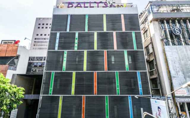 Bally Suite Silom