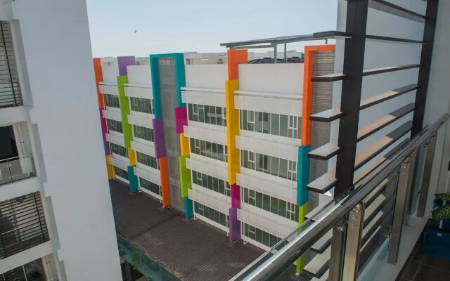 YO.OM  Aero17 Eco Elegance Home 2 Pax