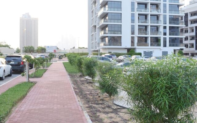 Cozy 1 Bedroom In J8 Al Safouh