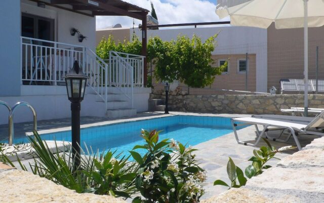 Stylish Villa in Loutra with Private Pool & Garden near Sea Beach