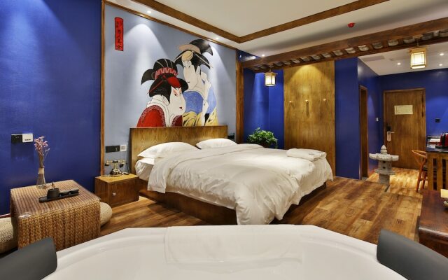 Yunxi Art Theme Hotel