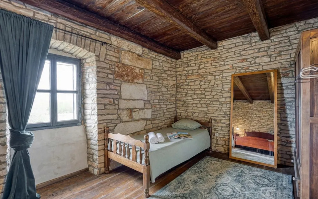 Villa Capadinka With Whirlpool