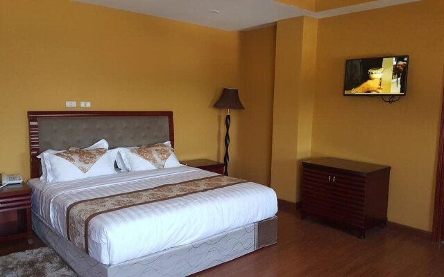 Blue Nest Hotel