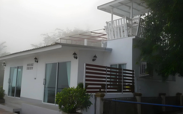 Aenguy Sabey Chiangkhan Homestay