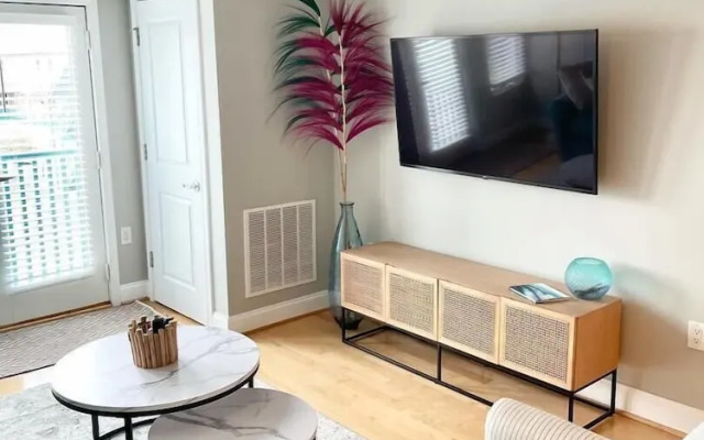THE Opal S303