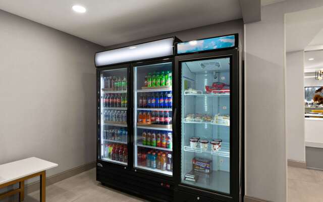 Comfort Inn & Suites Ashland – Richmond North