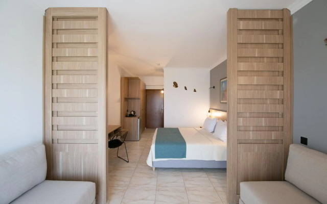 Selini Suites & Waterpark