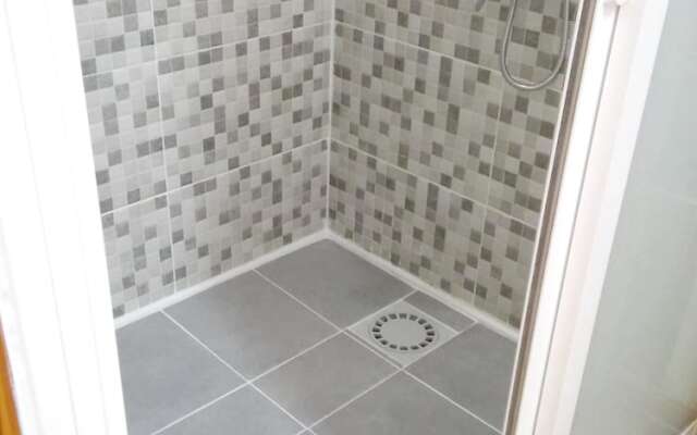 Apartment With one Bedroom in Arona, With Wifi
