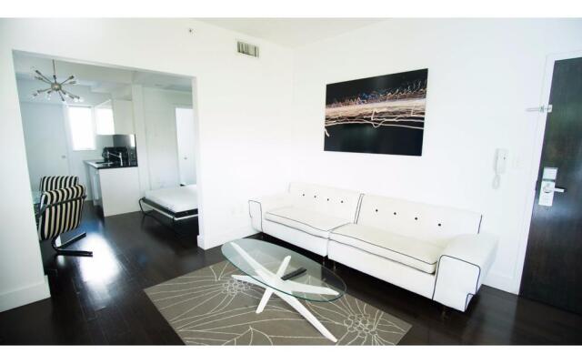 Lincoln Rd-Miami Beach-Charming Vacation Rentals