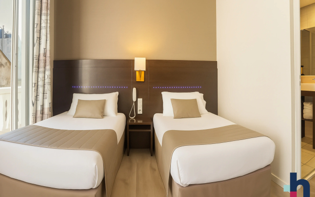 Hôtel Croix des Bretons Lourdes Pyrénées
