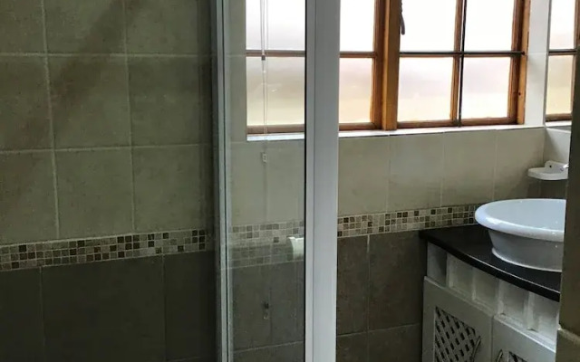 2BR Relocation Housing Fully Furnished Secured in Pentagon Park