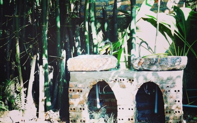 Green Door Ban Gioc - Hostel