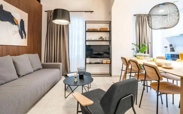 Agape Suite Old Town-Luxury Two Bedroom Apartment