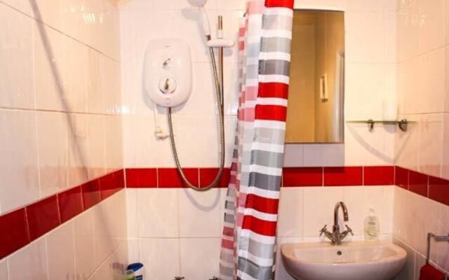 Sea Breeze Apartment