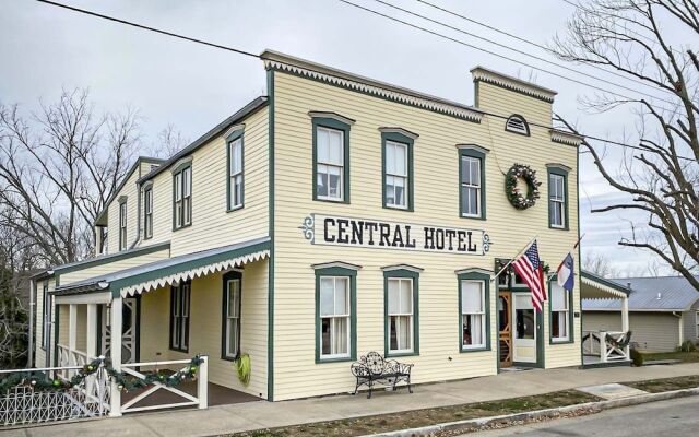 Central Hotel