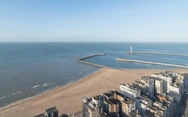 Phenomenal sea View Apartment in Ostend