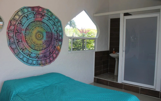 Hotel Teques Inn