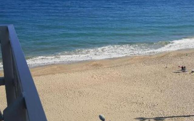 Beach front Esther 1 villajoyosa