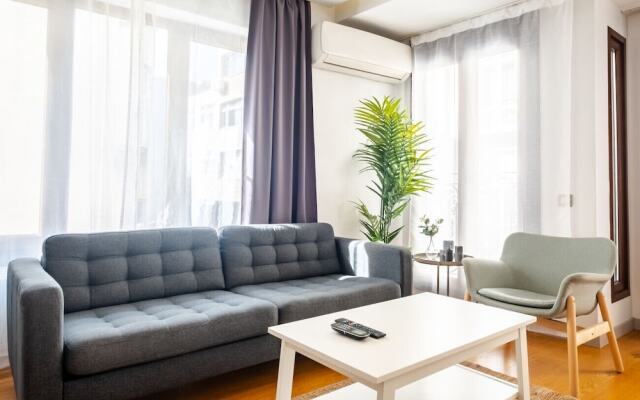 Missafir Exquisite and Central Flat in Nisantasi