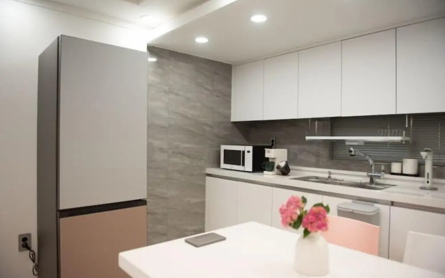 Poolstory 6 pool villa