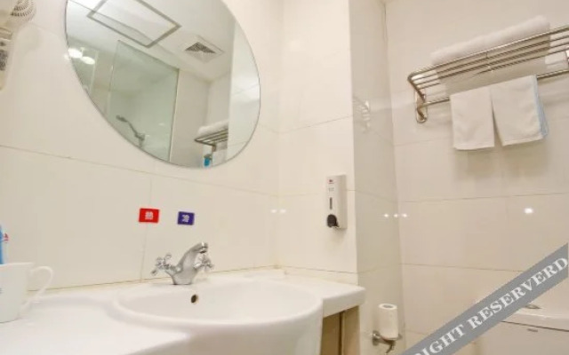 HanTing Hotel (Xi'an Longshou North Road)
