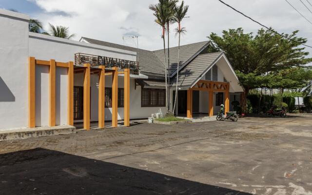 RedDoorz near Pantai Panjang Bengkulu