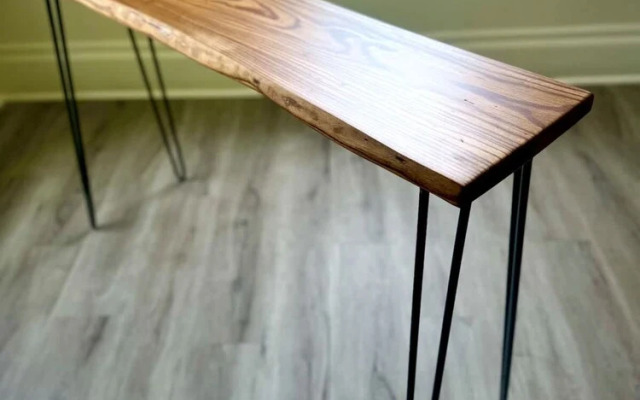 Franklin Fab Gallery House