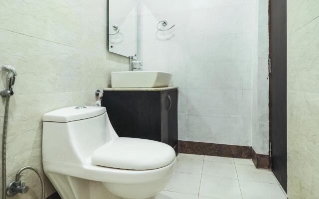 OYO 12770 Hotel Mirage Residency