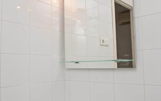 Barrio de Santa Cruz Muy luminoso