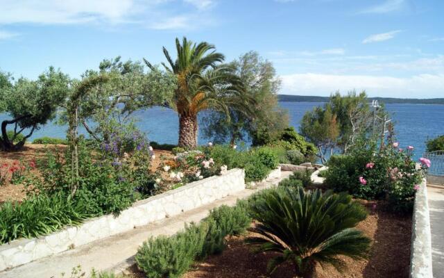 Apartmani Braco Caratan