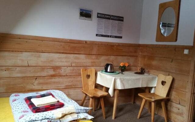 Camping Harenda Pokoje Gościnne i Domki