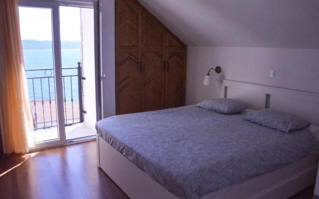 Old stone house Klarić