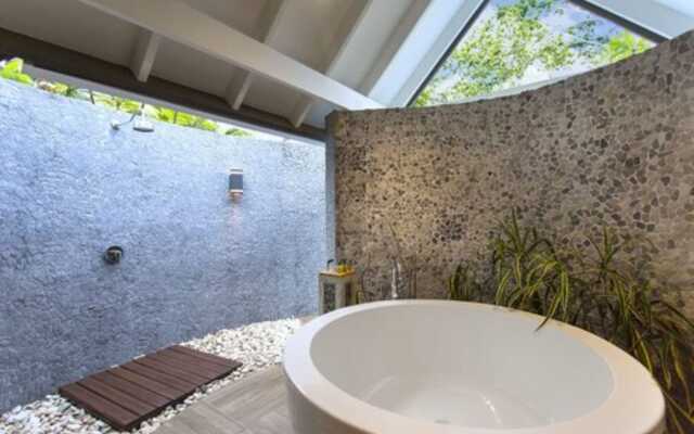 Warwick Le Lagon - Vanuatu