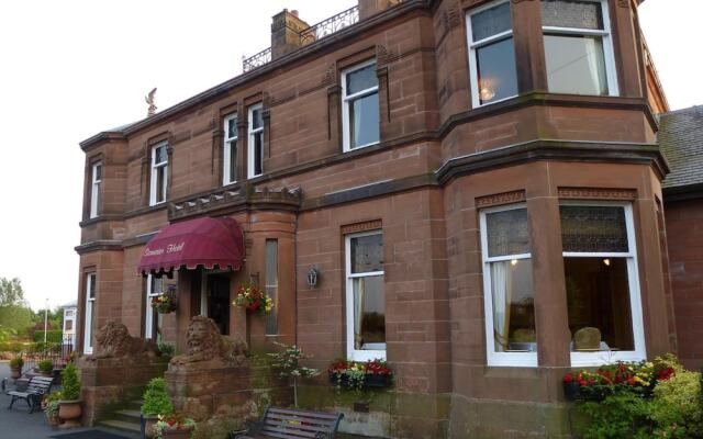 Somerton House Hotel