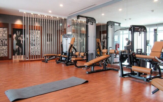Modern 2BR w/ Tranquil Ambience in Emirates Hills!