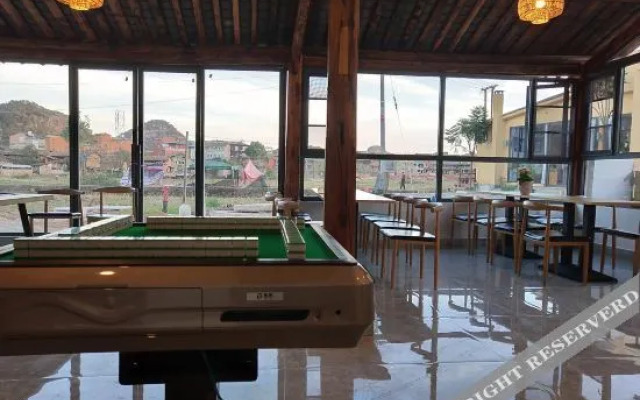 Puzhehei 72 Hou Star Lotus Hot Spring Hotel