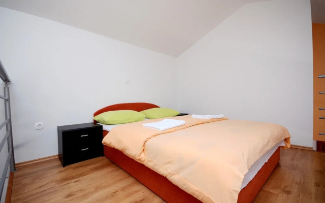 A7 - apt With 2 Balconies, 5 min Walking to Beach