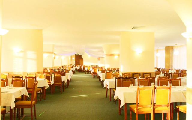 Hotel Mures