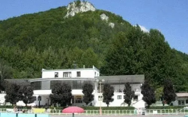 Hotel Laura