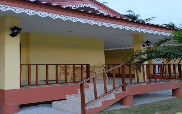 Dinsor Resort