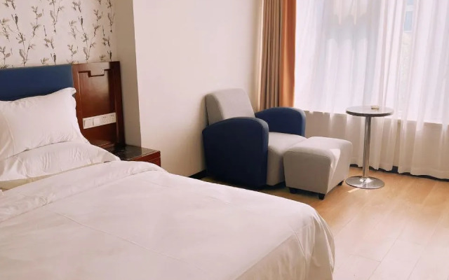 Tianjin Jinting Yuhua Hotel