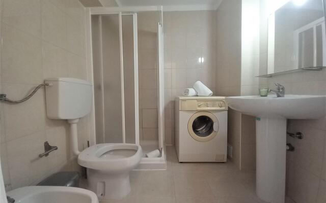 T0 Miratlantico 2C- 80mt Praia & WIFI