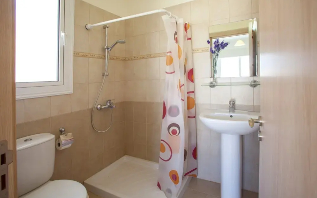 Protaras Villa Cemelia