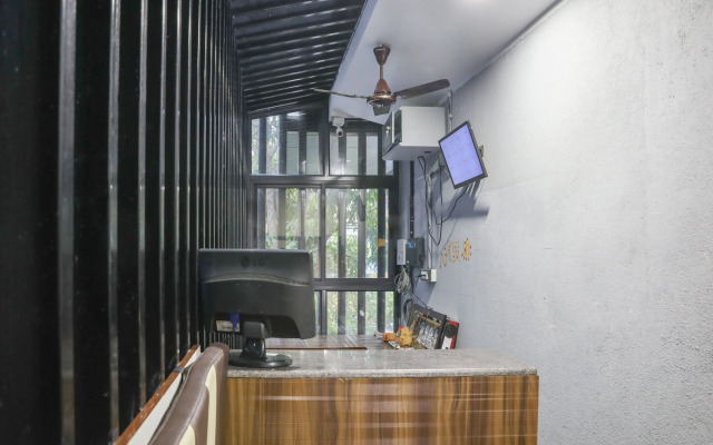 OYO 16936 Champion Orchid