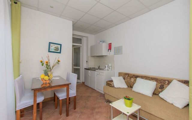 Apartments Clarus Mare