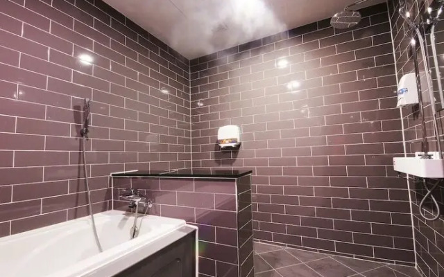 Gyeongju Bomun CL Hotel